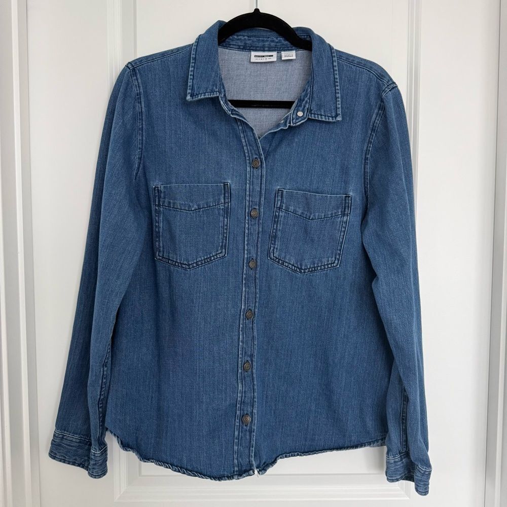 NOISY MAY |  Classic Blue Denim Button Down Shirt - size XL